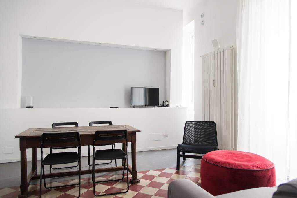 Mico 1 Bedroom Apartment - Youhosty ミラノ エクステリア 写真